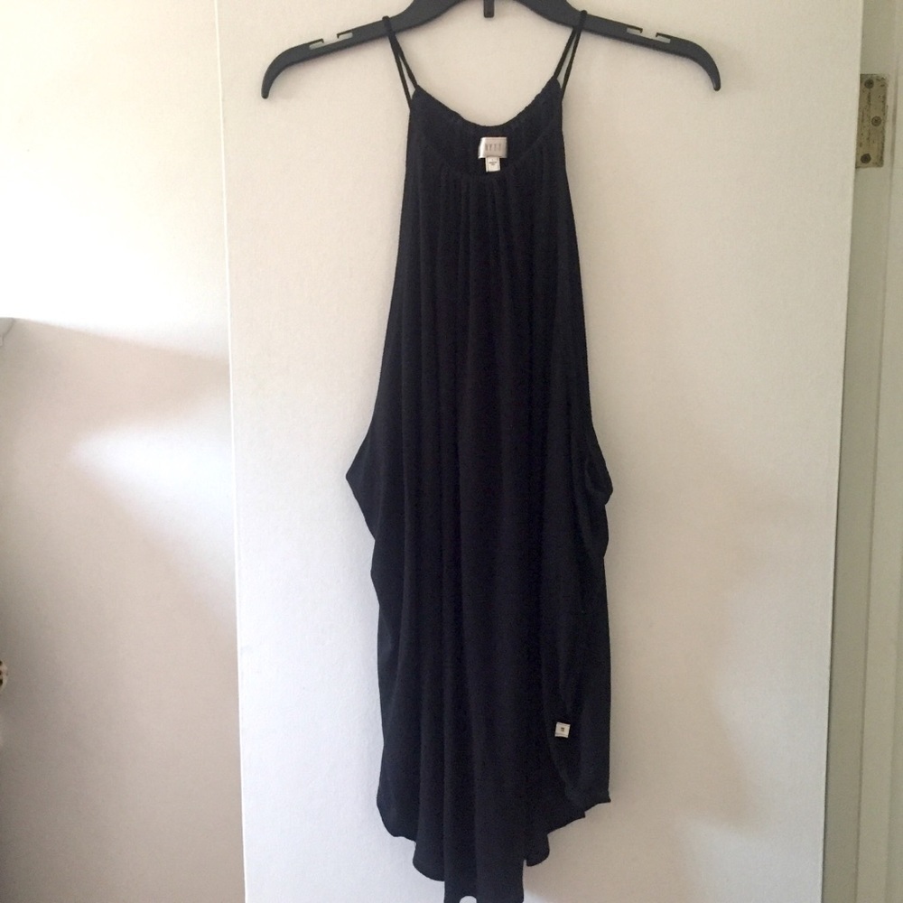 NYTT black drape tunic top Size Large